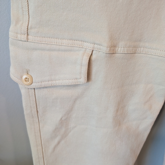 Aritzia Wilfred Free Cream Cargo Pants Sz 4. - Picture 2 of 11